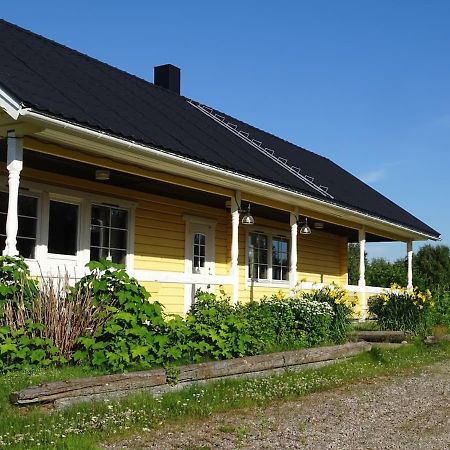 Humlehjarta Family Room Overkalix Exterior photo